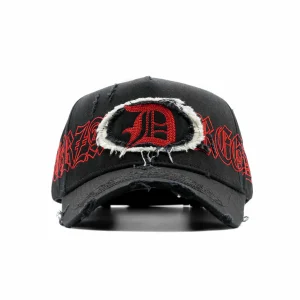 Gorra Dandy Hats Distressed Fuerza Regida negra con acabado desgastado y bordado en alto relieve, vista frontal