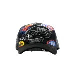 Gorra Dandy Hats Friends & Family negra con bordado artesanal exclusivo del círculo cercano, vista frontal