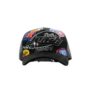 Gorra Dandy Hats Friends & Family negra con bordado artesanal exclusivo del círculo cercano, vista frontal