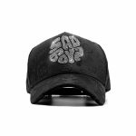 Gorra Dandy Hats Sad Boyz Junior H Snapback negra con bordado Sad Boyz en relieve, vista frontal