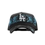 Gorra Dandy Hats 9th Anniversary negra con bordado conmemorativo del 9° aniversario, vista frontal