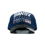 Gorra Dandy Racing Hat negra con bordado racing de alta densidad en relieve, vista frontal