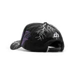 Gorra Dandy Hats La Dandy Club Hat negra con insignia de club bordada en relieve 3D, vista trasera