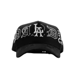 Gorra Dandy Hats LA Crystal Black Hat negra con logo LA tipo crystal en relieve 3D, vista frontal