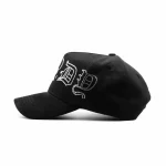 Gorra Dandy Hats LA Crystal Black Hat negra con logo LA tipo crystal en relieve 3D, vista lateral