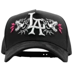 Gorra Dandy Hats LA Dogs Logo Hat negra con emblema LA Dogs bordado en relieve 3D, vista frontal
