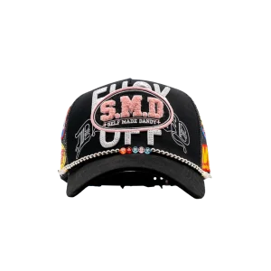 Gorra Dandy Hats S.M.D. negra con lettering S.M.D. bordado en hilo grueso, vista frontal